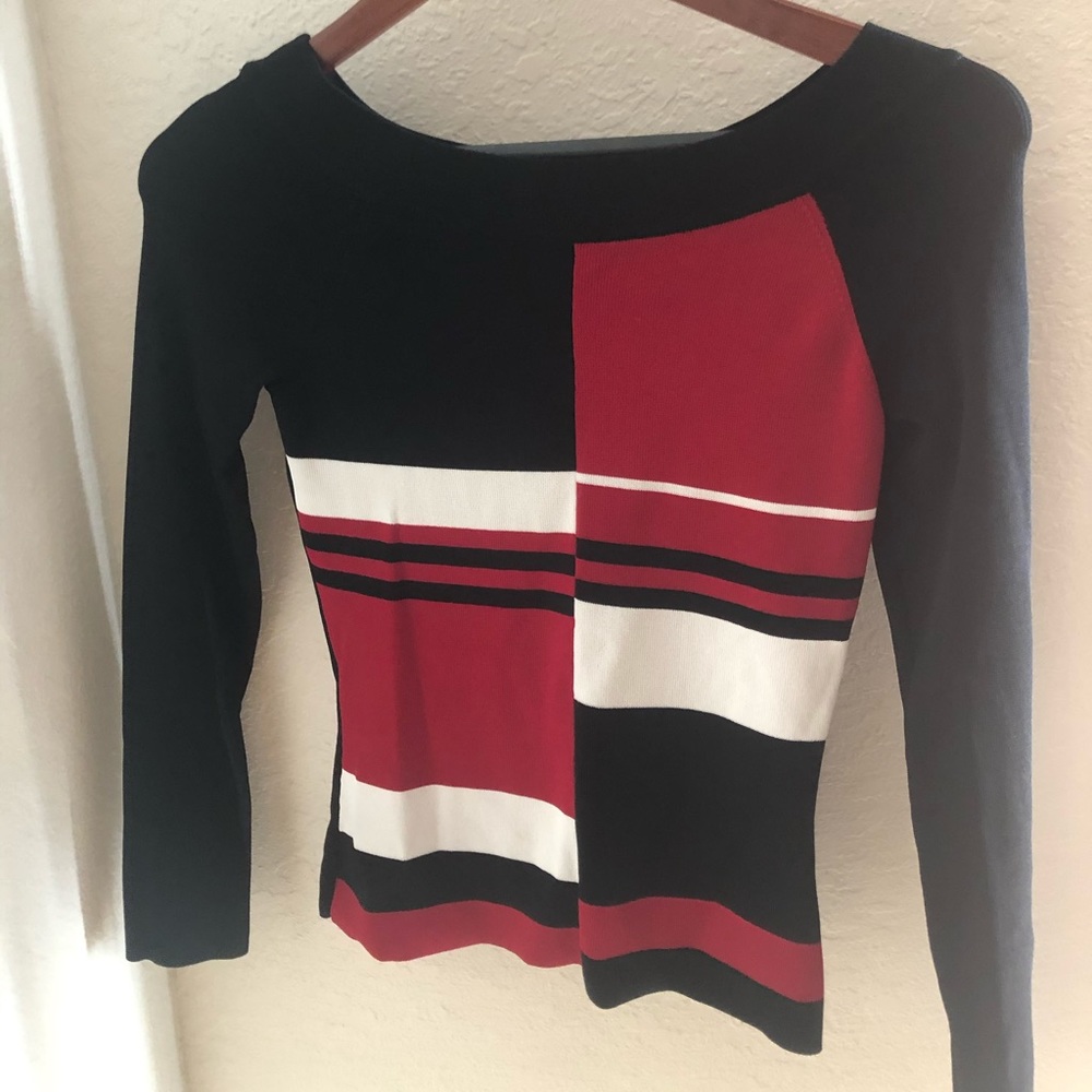 INC Long Sleeve w/ Abstract Design